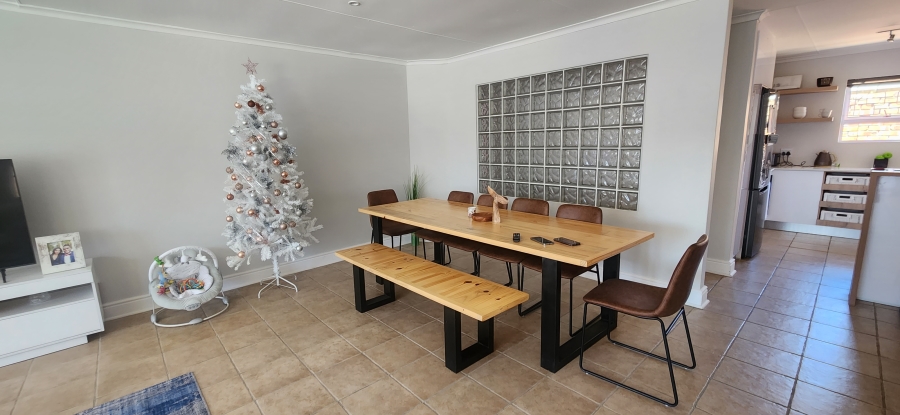 To Let 3 Bedroom Property for Rent in Summerstrand Eastern Cape